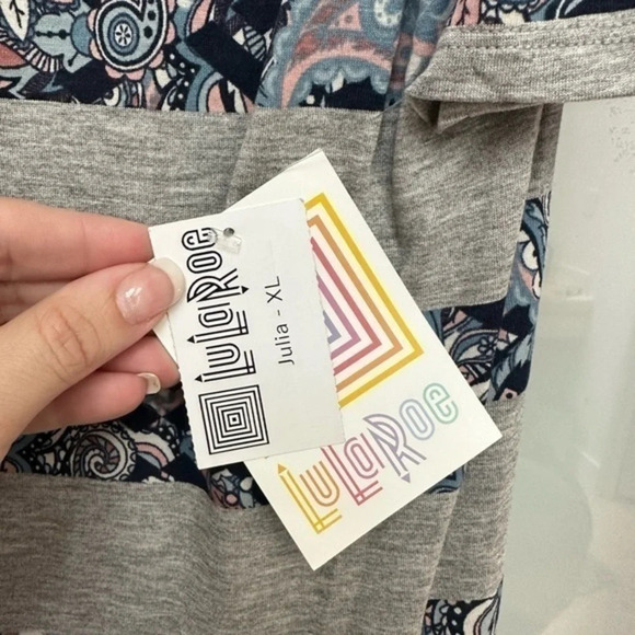 LuLaRoe Julia Midi Dress Fitted Boho Floral Striped Print Size XL NWT - Picture 3 of 6